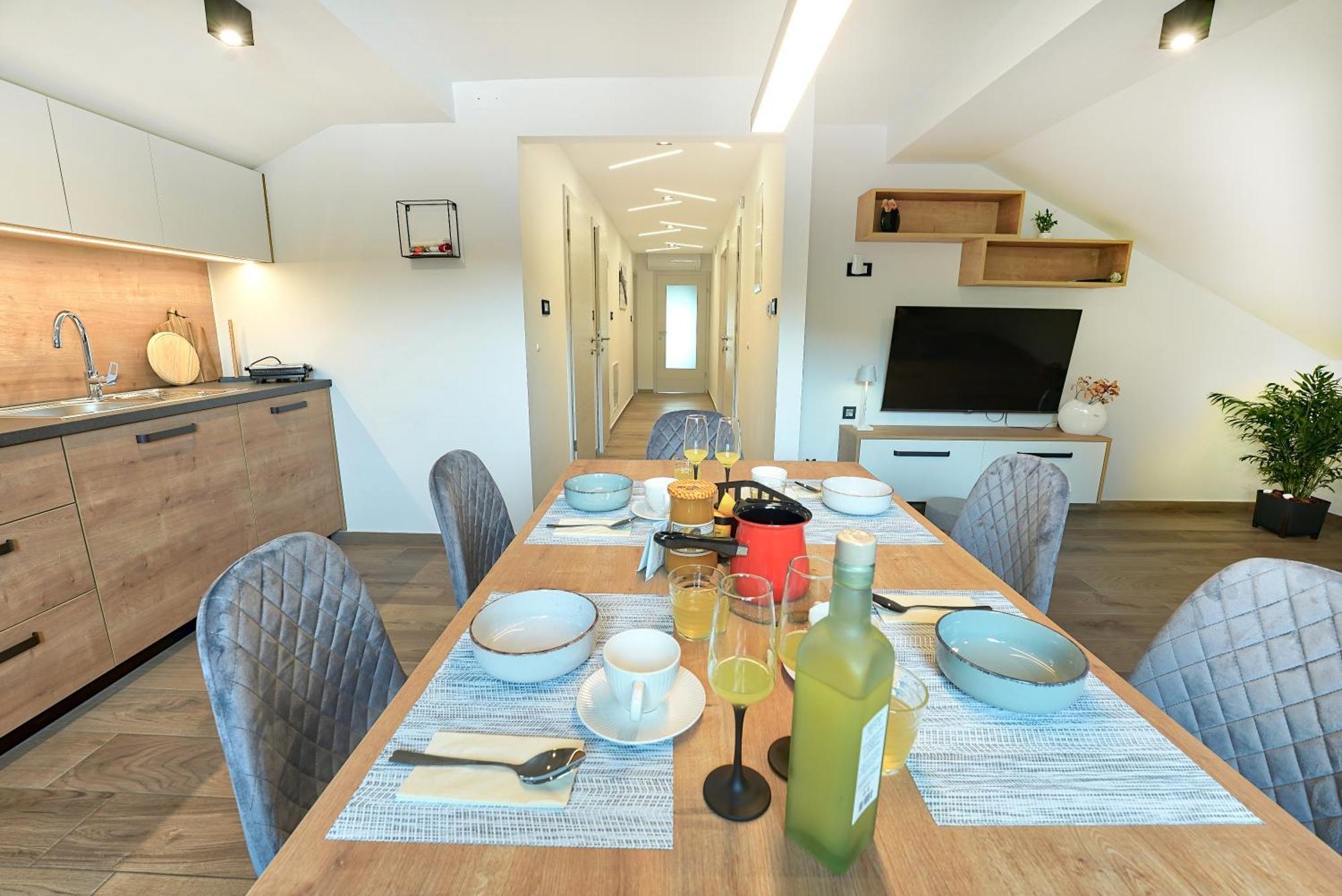 Lipa Plac Apartment *
